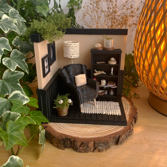 Reading Corner Miniature - Dark vibes